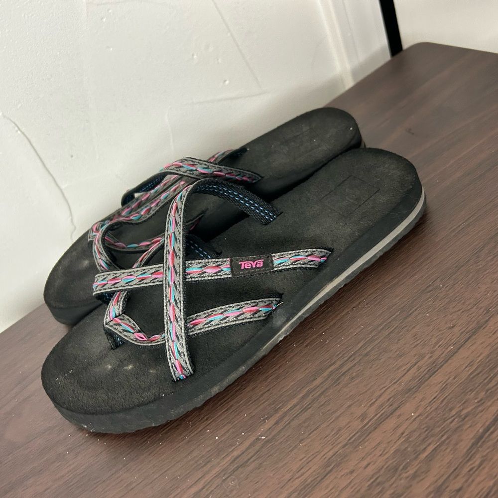 Teva Olowahu Sandals